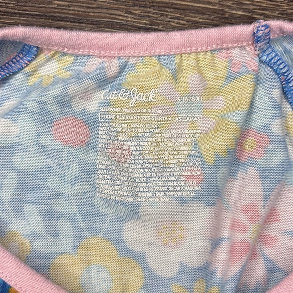 Cat & Jack girls floral night gown size small - Picture 3 of 3